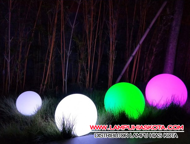 Lampu Hias Bola Untuk Taman dan Hotel LHK-B015