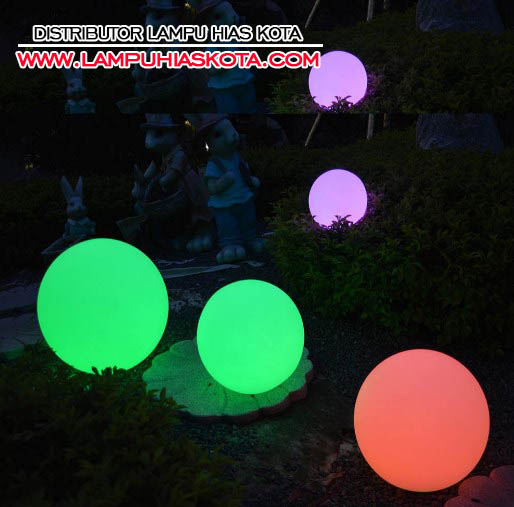 Tampilan lampu hias untuk taman
